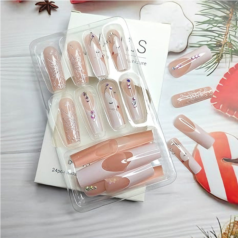 24PCS Nail Art Set – Deer & Snowflake Design