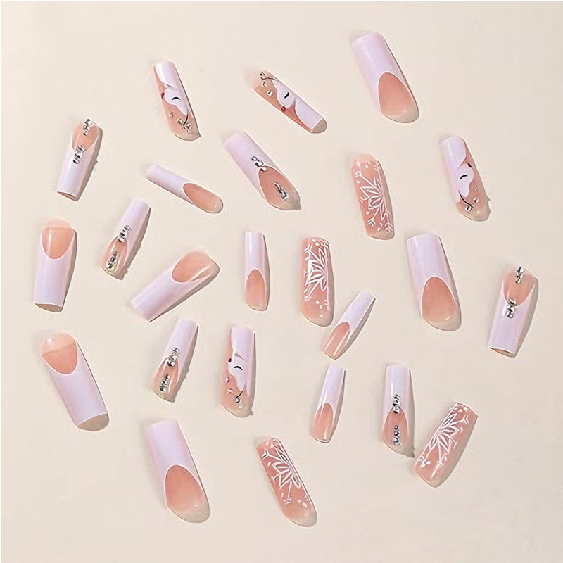 24PCS Nail Art Set – Deer & Snowflake Design